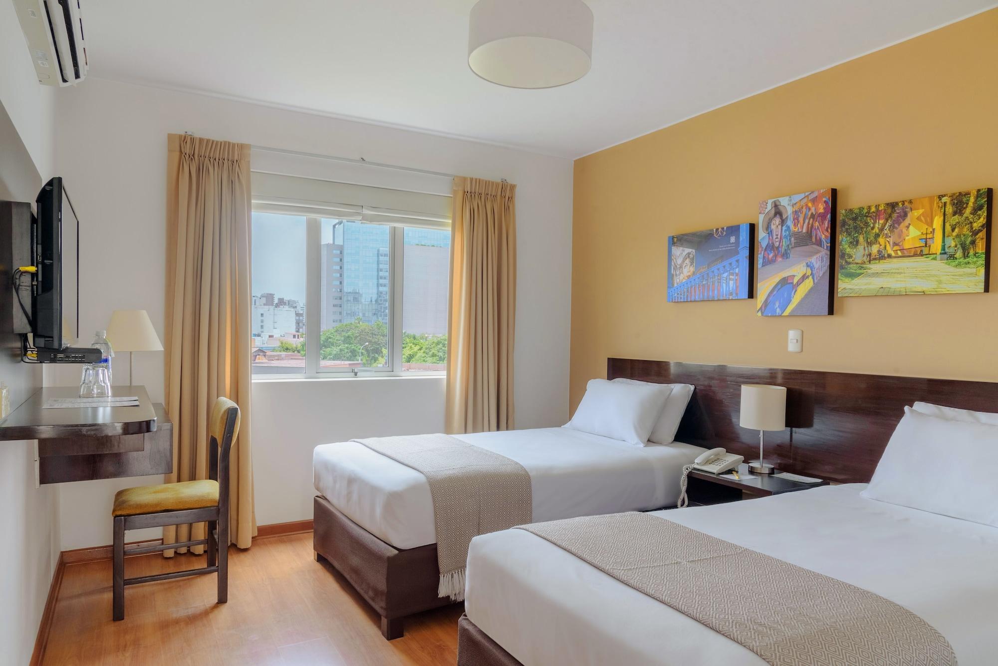 Hotel Girasoles