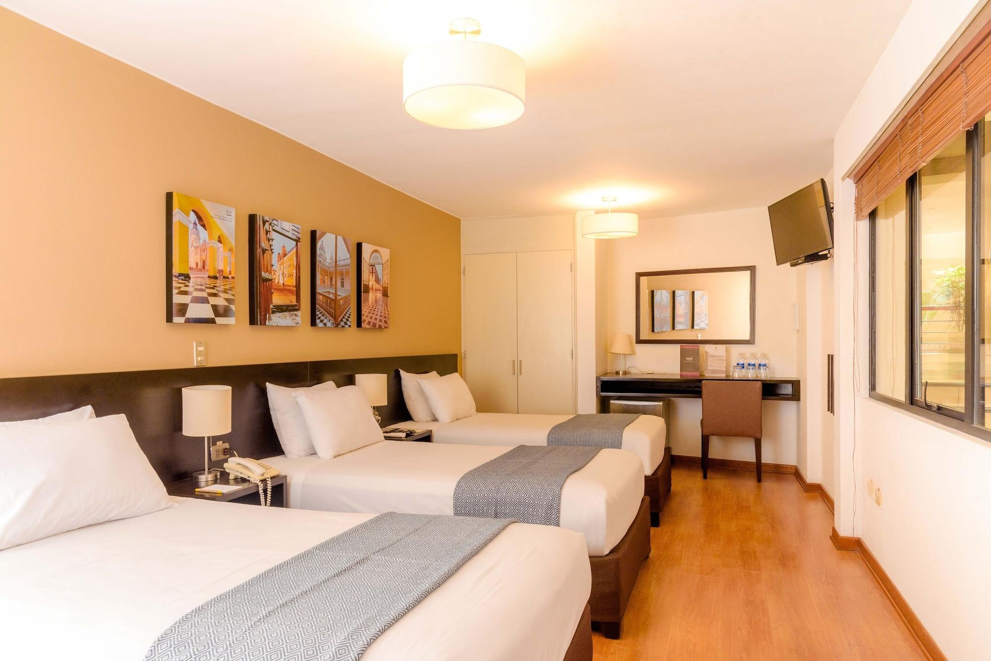 Hotel Girasoles