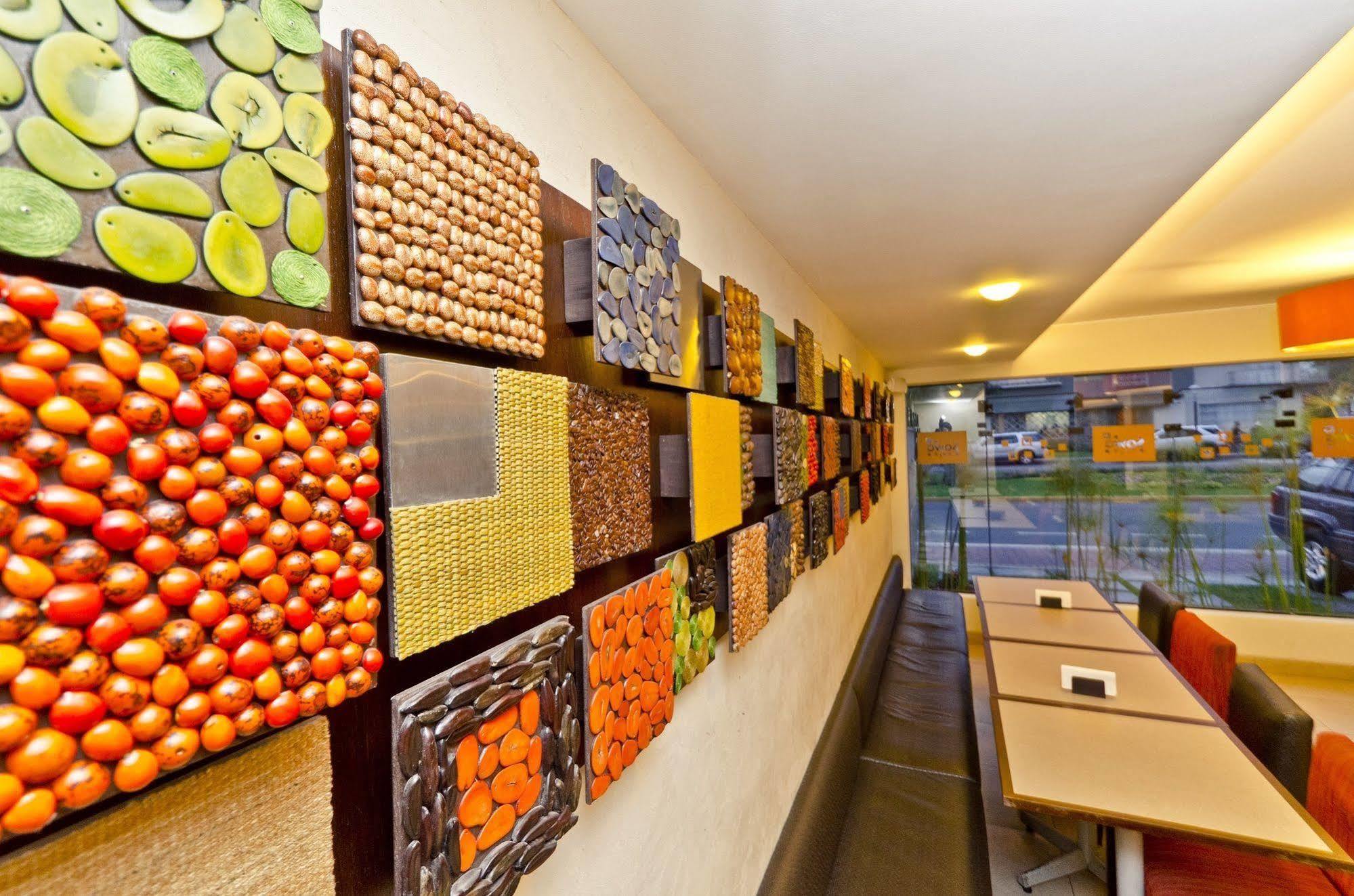 Hotel Girasoles Lima